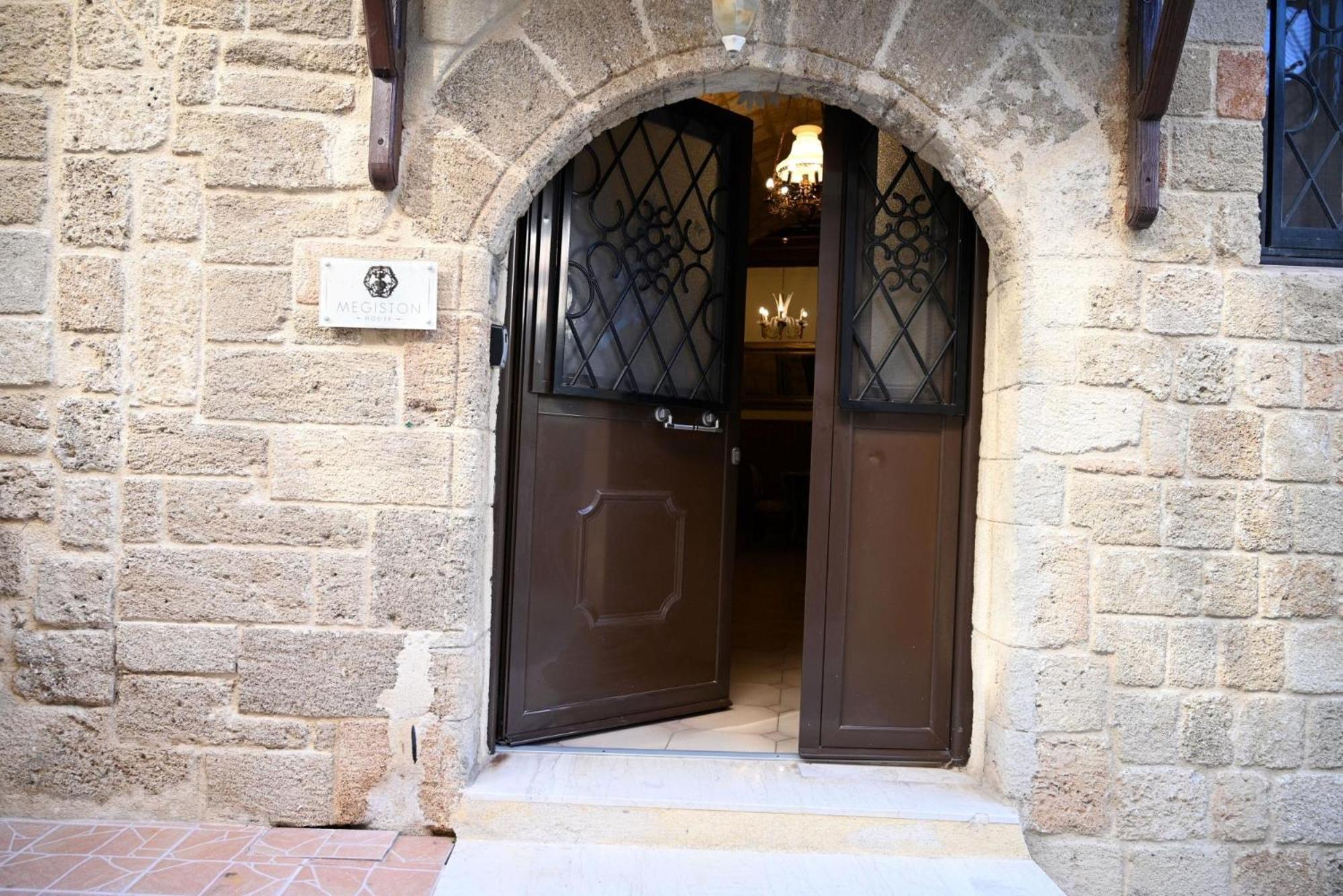 Megiston House In Old Town Rhodes Villa Rhodes City ภายนอก รูปภาพ